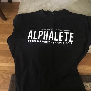 Alphalete t shirt